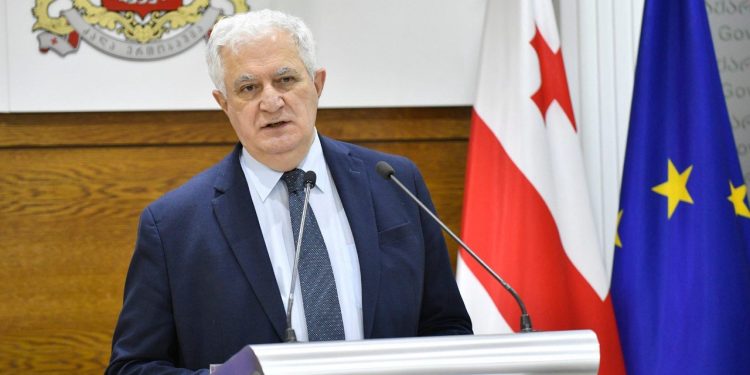 როდის უნდა გაიკეთონ “ბუსტერ” დოზა Pfizer-ის, Sinopharm-ის, Sinovac-ისა და AstraZeneca-ს ვაქცინებით აცრილმა პირებმა – ამირან გამყრელიძის განმარტება