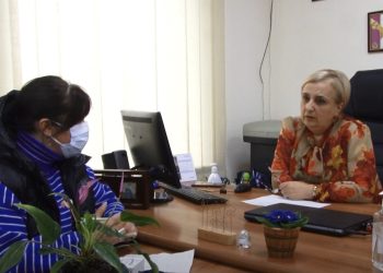 უსტატუსო პედაგოგები იანვრიდან სკოლებს დატოვებენ