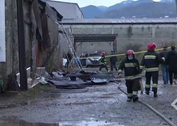 ხანძარი ბათუმში – დამწვარია ხის საამქრო