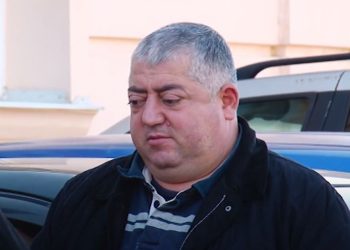 ”ფეხზე და მხარზე მივიღე დაზიანებები” – შალვა თავდიშვილი საკრებულოზე მომხდარ კონფლიქტს იხსენებს