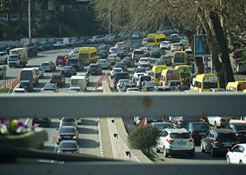 „ქვეყანაში 600 000-მდე გაუმართავი ავტომობილი გადაადგილდება“ – ინსპექტირების ცენტრების ასოციაცია