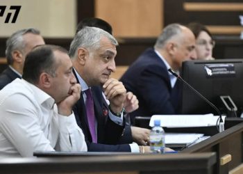 საქალაქო სასამართლოში ე.წ. ფულის გათეთრების საქმეზე დღეს მამუკა ხაზარაძე დაიკითხება