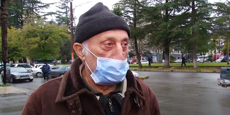 “მაგ 25 ლარით დაგვცინიან”- ასე ეხმაურებიან ოზურგეთელი პენსიონერები პენსიის გაზრდას