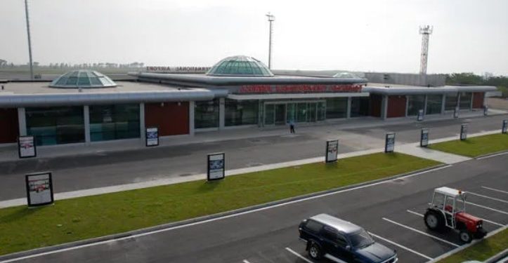 თურქეთის ავიახაზების თვითმფრინავი, რომელიც სტამბოლი-ბათუმის რეისს ასრულებდა, ბათუმის აეროპორტში ვერ დაეშვა