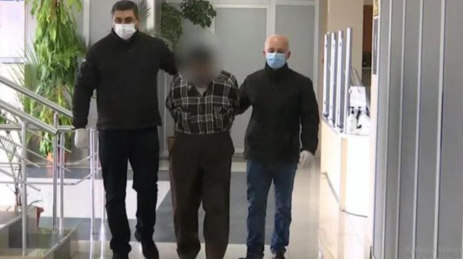 პოლიციამ შვილის მკვლელობის მცდელობის ბრალდებით 82 წლის მამაკაცი დააკავა