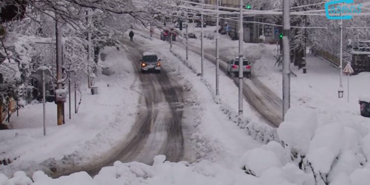 ვიდეო – თოვლი ოზურგეთში