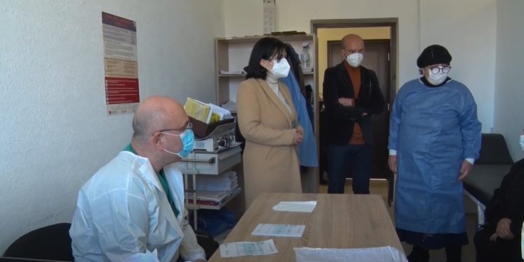 ვაქცინაციის კამპანიის ფარგლებში შრომასა და ნატანებში იმუნიზაციის პროცესი მიმდინარეობს