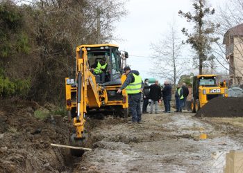 დაბა ურეკსა და წვერმაღალაში მოსახლეობის სტაბილური წყალმომარაგების მიზნით სამუშაოები მიმდინარეობს