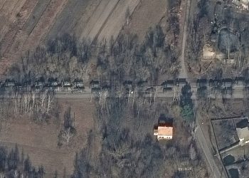 ასობით რუსული ტანკი და სამხედრო ტექნიკა კიევისკენ მიემართება