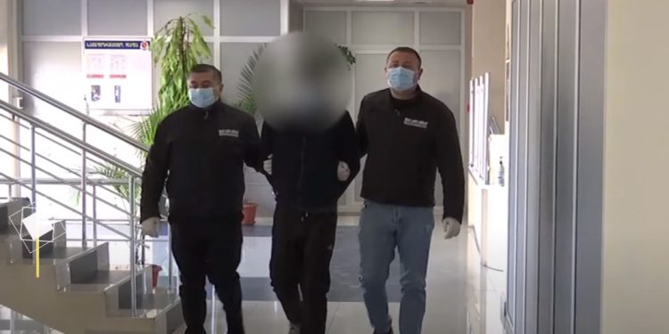 ვიდეო – კასპის მუნიციპალიტეტში კაცმა მეზობელი ნაჯახით მოკლა