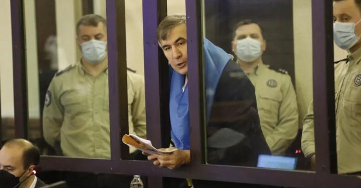 მიხეილ სააკაშვილი – ახლა მაინც ხომ დარწმუნდა ყველა, 2008 წელს სულ რომ თითი არ გამენძრია, სულ რომ ერთი ტყვია არ გამესროლა, აგრესორს არ სჭირდებოდა შემოჭრისთვის არანაირი საბაბი