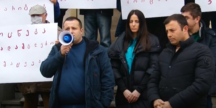 ვიდეო – ნაციონალურმა მოძრაობამ ოზურგეთში აქცია გამართა