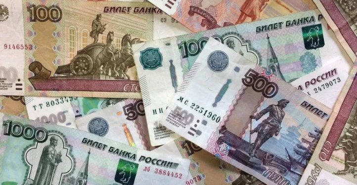 რუსული რუბლი დოლართან მიმართებაში 30%-ით გაუფასურდა