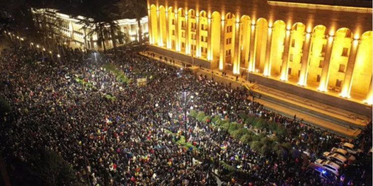 დიდი ბრიტანეთის ელჩი – ქართველი ხალხი უკრაინას მძლავრ სოლიდარობას უცხადებს – რაც უფრო მტკიცე იქნება კოალიცია რუსული აგრესიის წინააღმდეგ, მით უკეთესი