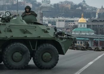 აშშ-ს თავდაცვის წარმომადგენელი: კიევისკენ რუსები მოსალოდნელზე მეტ წინააღმდეგობას შეხვდნენ