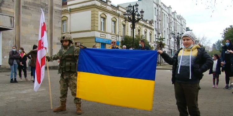 ვიდეო – სოლიდარობა უკრაინას–აქცია ოზურგეთში