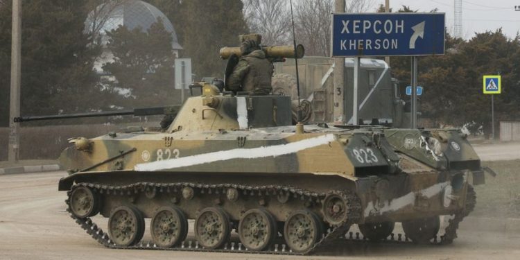 ბრიტანეთი: წინააღმდეგობის და მწვავე ლოგისტიკური სირთულეების გამო რუსეთის შეჭრა შენელდა