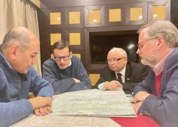 პოლონეთის, ჩეხეთისა და სლოვენიის პრემიერ-მინისტრები კიევში იმყოფებიან