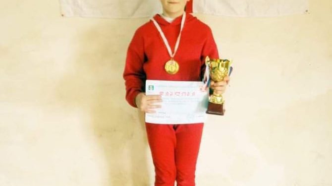 ოზურგეთელი ძალოსანი გოგონა ოქროს მედლის მფლობელი გახდა