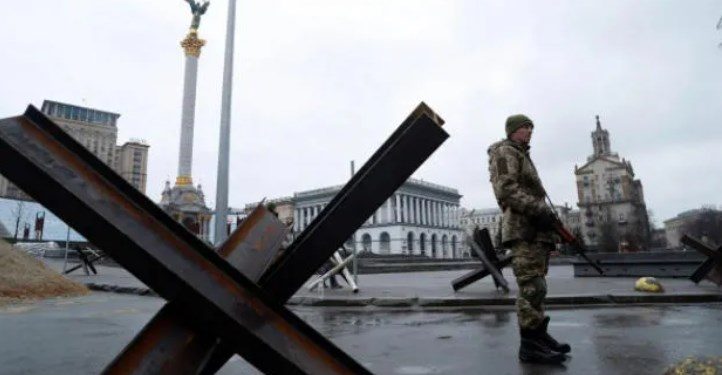 საქალაქო ადმინისტრაცია – კიევი ბლოკადისთვის ემზადება – ქალაქი სურსათის 2-კვირიანი მარაგით შეივსო