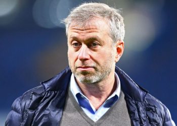 გაერთიანებულმა სამეფომ 7 რუს ბიზნესმენს, მათ შორის რომან აბრამოვიჩს აქტივები გაუყინა