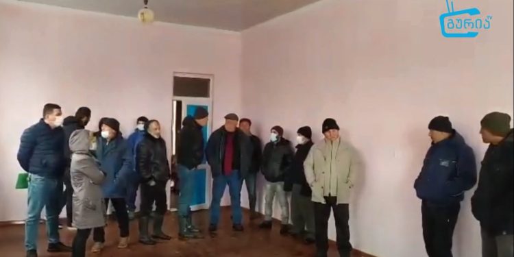 სოფლის კრება აკეთის თემში
