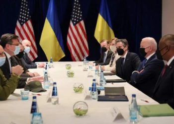 ჯო ბაიდენი დმიტრო კულებას და ალექსეი რეზნიკოვს შეხვდა