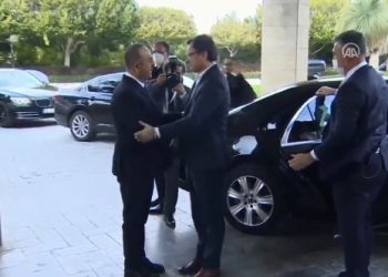 ანტალიაში დმიტრო კულებასა და სერგეი ლავროვის შეხვედრა მიმდინარეობს [ვიდეო]