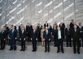 ნატო-ს საგანგებო სამიტზე ერთობლივი კომუნიკე მიიღეს