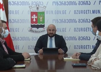 ვიდეო – უნებართვო მშენებლობები და გაუმართავი პარკირების სისტემა – ოზურგეთის მერიის სხდომა