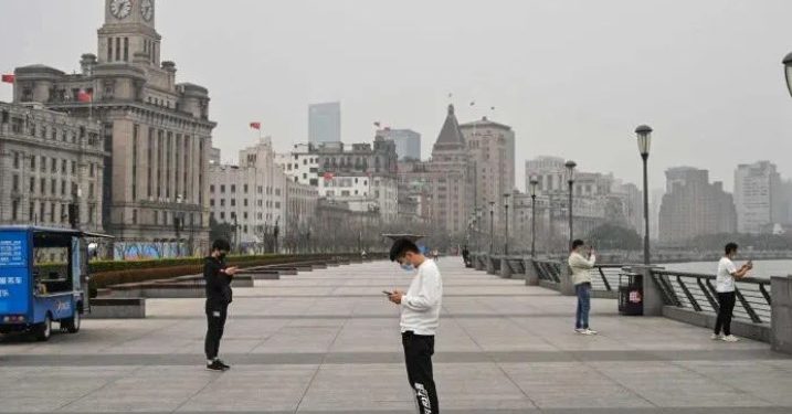 შანხაიში კორონავირუსით დაინფიცირების დღიურმა მაჩვენებელმა 4 400-ს გადააჭარბა, ქალაქში „ლოქდაუნი“ ამოქმედდა