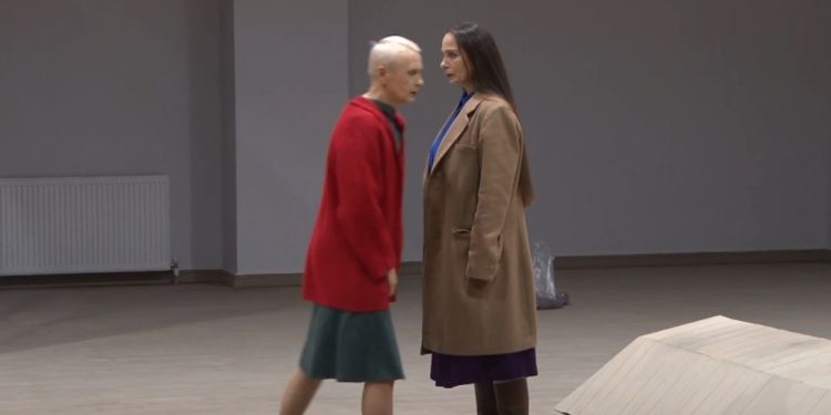 “დედაომი” – პრემიერა ოზურგეთის თეატრში