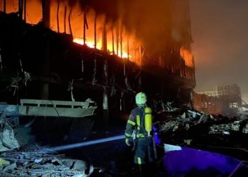 კიევში, სავაჭრო ცენტრის დაბომბვის შედეგად დაღუპულთა რაოდენობა 4-მდე გაიზარდა