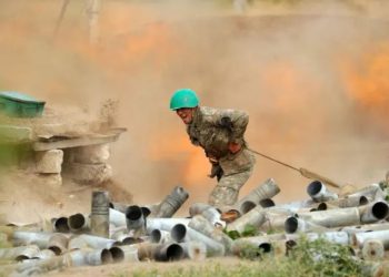 არაღიარებულ მთიან ყარაბაღში საომარი მდგომარეობა გამოცხადდა
