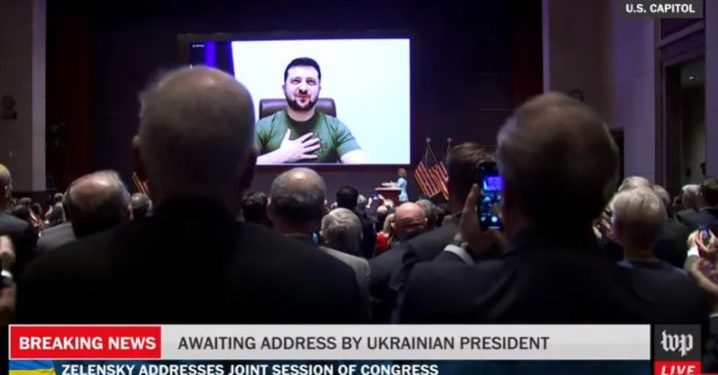 ვოლოდიმირ ზელენსკიმ აშშ-ის კონგრესს მიმართა, მას შეერთებული შტატების კანონმდებლები ოვაციებით შეხვდნენ