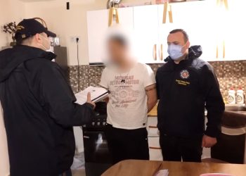 ვიდეო – პოლიციამ ”ქურდულ სამყაროსთან” კავშირში მყოფი 2 პირი დააკავა