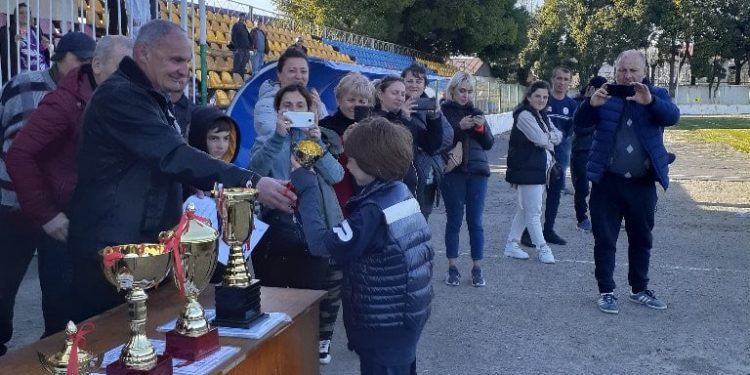 სოსო გაგუას სახელობის თასის გათამაშება ფეხბურთში