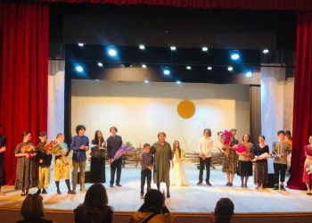 პრემიერა ჩოხატაურის ხელოვნების სასახლეში