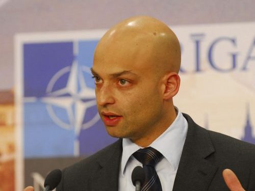 ჯეიმს აპატურაი – ნატო-ს ქვეყნების მთავრობებს სურთ, საქართველოში ნაკლებად პოლარიზებული პოლიტიკური გარემო იხილონ