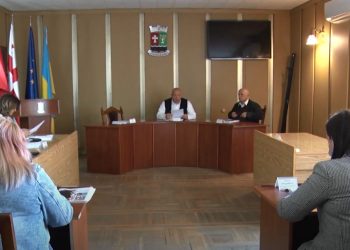 ოზურგეთის მერიაში მიმდინარე რეორგანიზაცია – საკრებულოს ბიუროს სხდომა