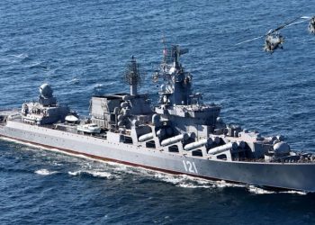 “კრეისერი “მოსკოვი” შტორმის დროს ბუქსირებისას ჩაიძირა” – რუსეთის თავდაცვა