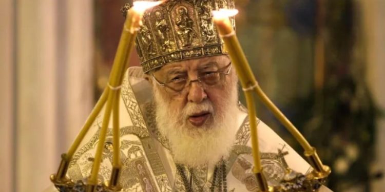 პატრიარქი – უდიდეს გულისტკივილს იწვევს დღეს მსოფლიოში მიმდინარე ომები, განსაკუთრებით ჩვენს მეზობლად, რომელსაც რუსეთი აწარმოებს უკრაინაში, სადაც ადგილი აქვს შემზარავ ფაქტებსა და უმძიმეს სისასტიკეს