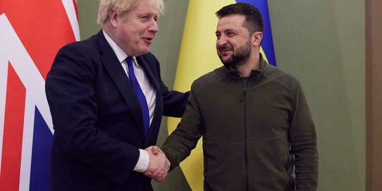 ბორის ჯონსონის განცხადებით, ბრიტანეთი უკრაინას 120 ჯავშანმანქანას და ხომალდსაწინააღმდეგო სარაკეტო სისტემას გაუგზავნის