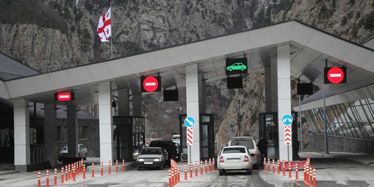 პროდუქცია, რომელიც მოხვედრილია სანქციების სიაში, ექვემდებარება მკაცრ საბაჟო კონტროლს – შემოსავლების სამსახურის განცხადება