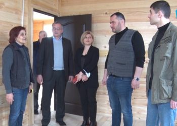 სუფსაში სტიქიით დაზარალებულ მანანა ჯიჯიეშვილის ოჯახს ხელისუფლებამ ახალი სახლი აუშენა