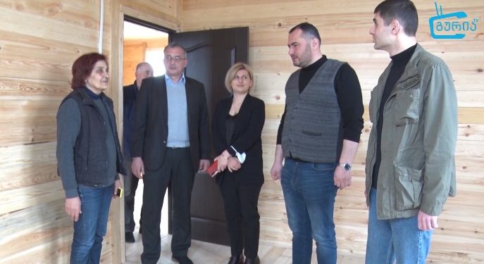 სუფსაში სტიქიით დაზარალებულ მანანა ჯიჯიეშვილის ოჯახს ხელისუფლებამ ახალი სახლი აუშენა