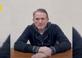 ვიდეო – პატიმრობაში მყოფი მედვედჩუკი პუტინსა და ზელენსკის სთხოვს, მარიუპოლში მყოფ უკრაინელ სამხედროებსა და მშვიდობიან მოქალაქეებში გაცვალონ