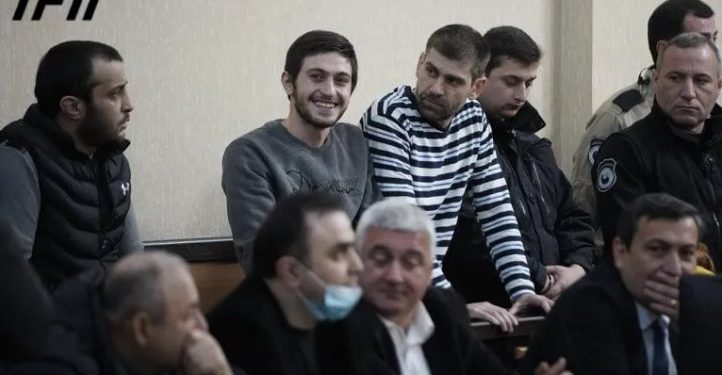 5 ივლისის საქმეზე დაკავებულ 6 პირს 1-წლიანი, 1 პირს კი 1,5-წლიანი პატიმრობა მიესაჯათ