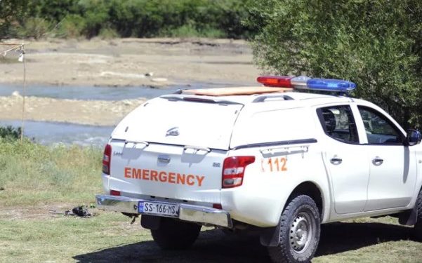 რუსთავში, მდინარე მტკვარში მამაკაცს ეძებენ