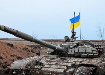 პოლონეთმა უკრაინას 200 ერთეული „ტე-72“ ტიპის ტანკი გადასცა